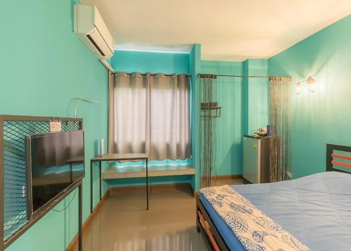 Rumluek Hotel