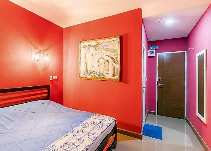 Rumluek Hotel 4*
